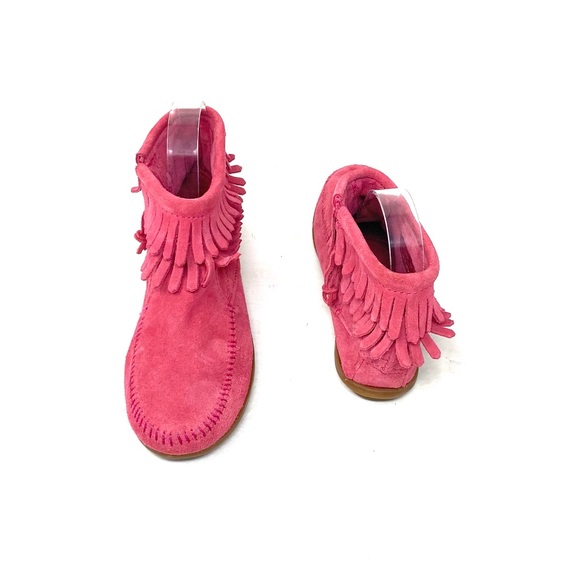 Minnetonka Boots - Picture 6 of 8